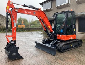 Excavadora de cadenas mini Kubota U50-5 usada con cuchilla frontal, motor, caja de cambios, monitoreo remoto, 2 años de garantía, 3000 kg para uso agrícola - Product Image 4