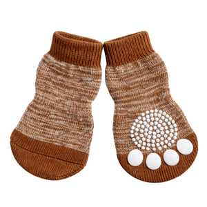 Calcetines Antideslizantes para Perro Color Beige con Suela Antideslizante, Protector de Patas Elástico y Cálido para Pisos Interiores - Product Image 1