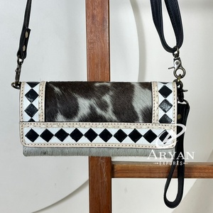 Nouveau de haute qualité en cuir de vachette usiné à la main femmes bandoulière Mini pochette personnalisé mode luxe concepteur à trois volets portefeuille sac à main - Product Image 1