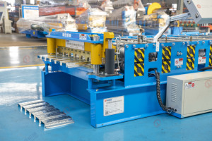 เครื่องขึ้นรูปแผ่นพื้นและแผ่นหลังคาคุณภาพสูง ผลิตภาพสูง - Product Image 4