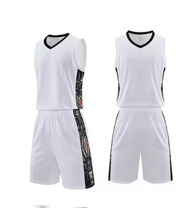 Maillots de basket-ball athlétiques en mesh personnalisés pour hommes, avec nom d'équipe, uniformes de sport d'été, ensemble de maillots vierges - Product Image 3