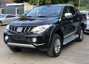 Camioneta Mitsubishi <span class=keywords><strong>L200</strong></span> Ultimate 2.4 AT <span class=keywords><strong>2018</strong></span> Usada, Doble Cabina, 4 Puertas, LHD/RHD, en Buen Estado |   Bajo kilometraje |   Exportación a todo el mundo - Product Image 2