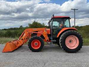 Tracteur agricole miniature 4x4 M108S 2012, 70 CV, moteur Massey, transmission 4x4, caractéristiques principales : pompe et boîte de vitesses - Product Image 2