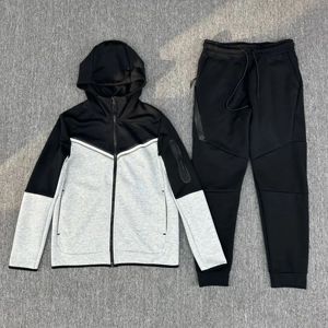 ชุดกีฬาคุณภาพดีที่สุด ชุดวอร์มมีฮู้ดสำหรับฤดูหนาว  รับสกรีนโลโก้  ผ้าเทคฟลีซ กันลม แห้งเร็ว เป็นมิตรกับสิ่งแวดล้อม ระบายอากาศได้ดี - Product Image 6