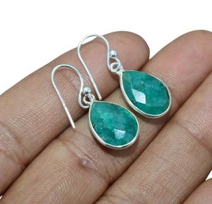 Pendientes clásicos de plata maciza 925, joyería para Plata de Ley 925, piedras preciosas Esmeralda, estilo bohemio, pendientes hechos a mano, regalo para mamá - Product Image 1