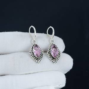 Pendientes Colgantes Sólidos de Plata de Ley 925 con Kunzita Rosa Natural, Corte Marquesa Facetado, Hechos a Mano, Clásicos y Finos - Product Image 3