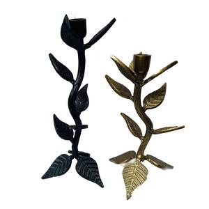 Candélabre artisanal en métal doré antique à 3 branches, porte-bougie cylindrique pour centre de table de mariage, chandelier floral en fer forgé - Product Image 2