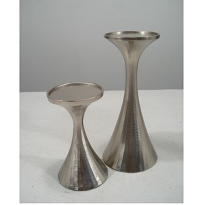 Portavelas de pilar de aluminio con acabado martillado para el hogar, sala de estar, uso de Decoración de mesa - Product Image 3