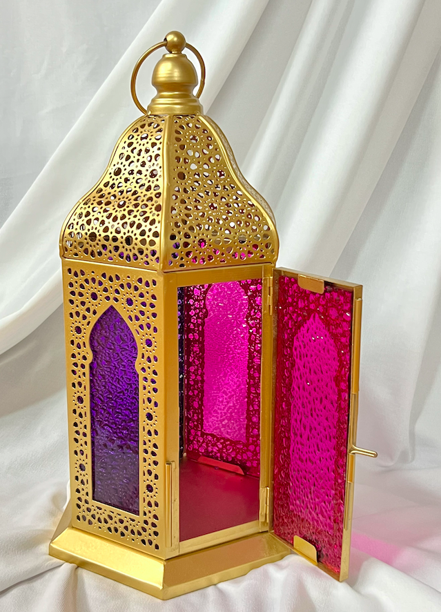 กระจกสีกลาง