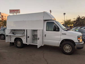 MEILLEURE OFFRE - FORD E-Series E-350 S-D 2 portes - Commercial/Cutaway/Châssis 138-176 pouces - Modèle 2016 d'occasion - Product Image 3