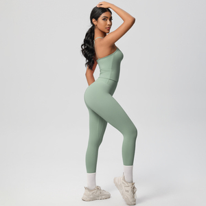 Conjuntos de yoga Fitness Mujer Nueva llegada Venta al por mayor Logotipo personalizado al aire libre Entrenamiento Gimnasio Mujeres Fitness Set - Product Image 4