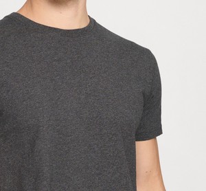 Hombres 220gms 100% algodón camisetas casuales al por mayor personalizado impreso Simple suelta manga corta cuello redondo transpirable diseño sólido - Product Image 5