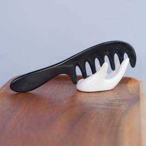 Peine de pelo de cuerno de búfalo hecho a mano para mujer para uso doméstico - Product Image 3