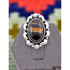 Bague ajustable en argent sterling plaqué or rose et turquoise noire, faite à la main au sud-ouest, avec sertissage invisible – Cadeau - Product Image 1