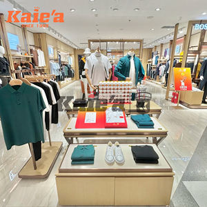 Soporte de exhibición de ropa <span class=keywords><strong>para</strong></span> hombres, estante de exhibición montado en la pared de madera, solución de tienda personalizada Boutique con renderizado 3D - Product Image 2