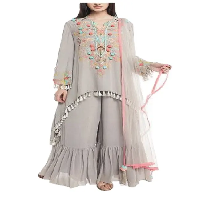 Neueste Design Baumwolle und Polyester Frauen Salwar Anzug für Zuhause und Party tragen ethnische Stoff zum Großhandels preis aus Indien