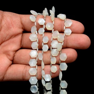 Pierre de lune blanche AAA 8mm-9mm à facettes hexagonales Briolette perle pierre de lune naturelle pierre semi-précieuse perles fantaisie en vrac pour bijoux - Product Image 3