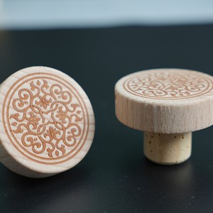 <span class=keywords><strong>Bouchon</strong></span> de bouteille de bière de vin en bois de hêtre en forme de T personnalisé d'usine - Product Image 2