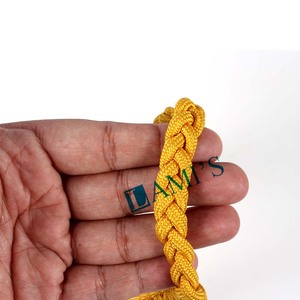 Uniforme Ceremonial Moderno de Nailon y Algodón con Cordón de Hombro Trenzado, Cómodo para Uso en Exteriores - Product Image 1