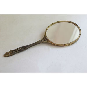 Vente en gros Miroir de maquillage portable Miroir de maquillage pour fille Miroir de voyage en laiton de qualité supérieure en métal - Product Image 5