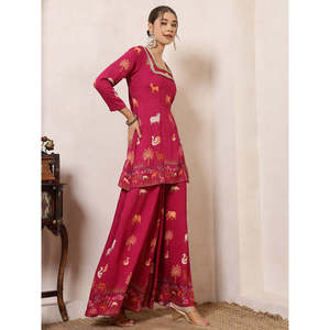 Magenta Animal Printed Crepe Kurti with Three-Quarter Sleeves Indo Western Women's Co-Ord <b>Set</b> with Palazzo - Product Image 5