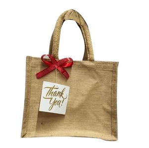 Vente en gros Grand sac fourre-tout en toile de jute écologique naturel de haute qualité Sac à provisions de cadeau en toile de jute personnalisé - Product Image 5