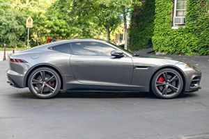 Jaguar F-Type R Coupé d'occasion 2018 - Product Image 3