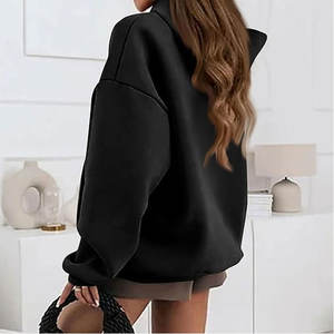 Pull-over décontracté à manches longues pour femmes, sweat-shirt à capuche avec poche kangourou et épaules tombantes - Product Image 2