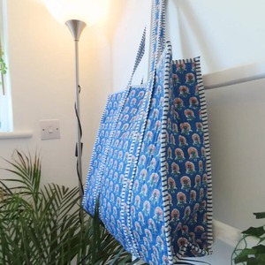 Sacs fourre-tout en coton matelassé vintage pour femme, style bohème, imprimé hiver, avec fermeture éclair - Poches intérieures légères, bleu - Product Image 3