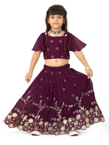 Shoryam Fashion - Lehenga Choli Largo con Bordado Floral Morado Estilo Zara para Niñas, Ropa India Elegante para Fiestas con Borde Festoneado - Product Image 5