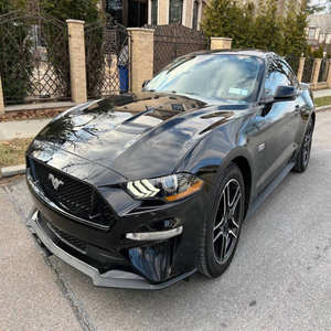 Ford Mustang 2021 en parfait état - Product Image 1