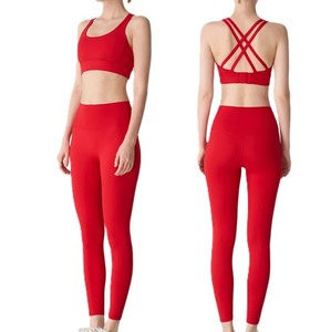 2024 personnalisé solide 2 pièces haut court ensemble Legging pour femmes grande taille vêtements de sport Fitness Yoga haut court Leggings - Product Image 2