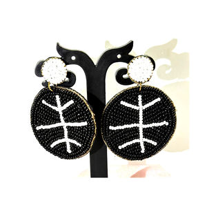 Pendientes de tuerca de cuentas geométricas chapadas en oro ODM muy populares, perlas para niños, festivales, fiestas, compromisos, bodas, aniversario - Product Image 3