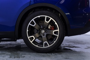 Oferta Especial: Maserati Levante 2016 3.0T Estándar, Automático, Asientos de Cuero, Techo Panorámico, Listo para Enviar - Product Image 2
