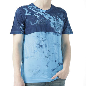 Chemises à logo personnalisé pour hommes tissées de sublimation respirantes et colorées pour les sports d'été, le fitness et le style de vie. - Product Image 1