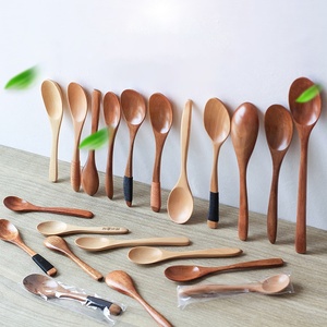 Longue cuillère à soupe en bois d'acacia longan personnalisée avec manche en bois à motifs de lotus bleu pour la cuisine et l'agitation - Product Image 2