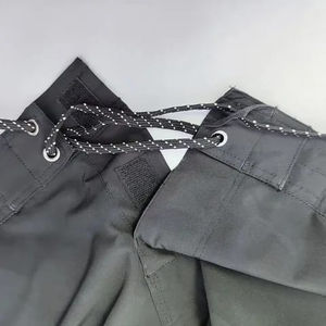 Bermudas transpirables de secado rápido con estampado personalizado para hombre, estilo callejero, características impermeables antiarrugas hechas de pana - Product Image 1