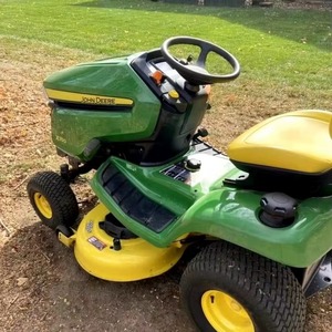 Tractor Cortacésped Eléctrico Industrial John Deere Modelo X950R con Cargador Frontal, Cortacésped de 5.5 HP - Product Image 2