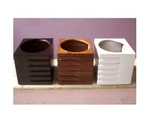 ที่ปลูกต้นไม้ต้นไม้โลหะสีเหลืองเคลือบเสร็จปรับขนาดได้สำหรับระเบียงในบ้านงานหัตถกรรมแบบพรีเมี่ยมสไตล์อินเดีย - Product Image 4