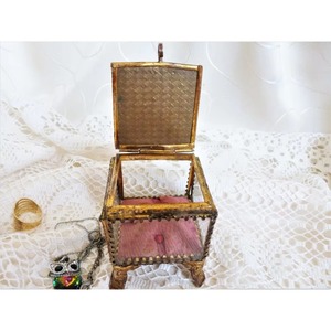 Mini joyero cuadrado clásico en caja de almacenamiento duradera de vidrio para accesorios de joyería, relojes y regalos de reliquia - Product Image 2