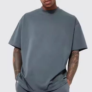 Ensembles courts pour hommes Ensemble deux pièces d'été décontracté à manches courtes T-shirts et shorts Ensemble t-shirt et short au prix de gros - Product Image 4