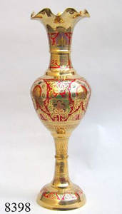 Vase à fleurs en laiton fabriqué à la main pour les décorations pour la maison Vase à fleurs en laiton de conception classique Vintage prix de gros fabriqué en inde - Product Image 5