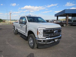 Ford F-250 Super Duty XLT 2025: Construido como una Bestia - Product Image 5