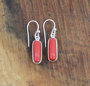 Boucles d'oreilles en argent sterling 925 avec corail rouge, sertissage en bézel, bijoux en pierres précieuses faits à la main, boucles d'oreilles en pierre naturelle, cadeau - Product Image 4