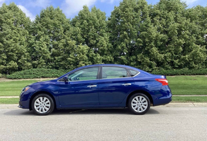 รถยนต์ซีดาน Sentra S FWD ปี 2018/2019 สภาพดี ใช้งานน้อย สำหรับขาย - Product Image 6