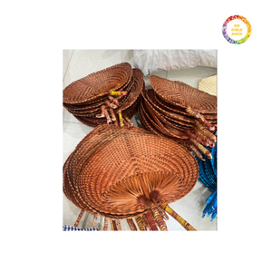 Bambou Handfan Vietnam fait à la main avec tissu tissé en bambou et coton idéal pour les cadeaux, les événements ou les affichages décoratifs - Product Image 2