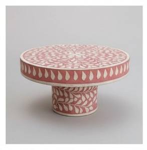 Soporte para Pastel de Lujo con Incrustaciones Florales de Hueso, Ecológico, Tamaño Personalizado Disponible, Solo Lavar a Mano, Acento Perfecto para Mesa, Estilo Contemporáneo para el Hogar - Product Image 1