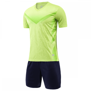 ชุดฟุตบอลคุณภาพพรีเมียมจาก Outfitize International ออกแบบมาเพื่อประสิทธิภาพระดับมืออาชีพและความสบายตลอดทั้งวัน - Product Image 3