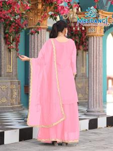 Vêtements de mariage Georgette avec broderie Salwar Suit Femme Fabricant et fournisseur de mode de Surat - Product Image 5