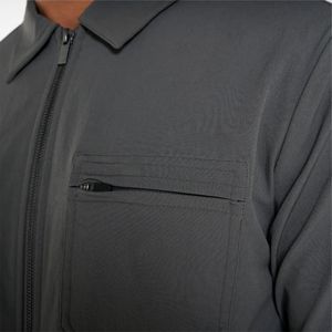 Surchemise Charcoal-Coupe décontractée élégante avec poches zippées cachées verrouillables et détails minimes en métal armé pour un confort hivernal - Product Image 3